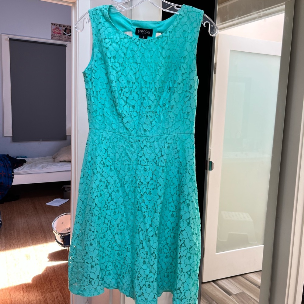 En Focus studio teal blue dress size 4